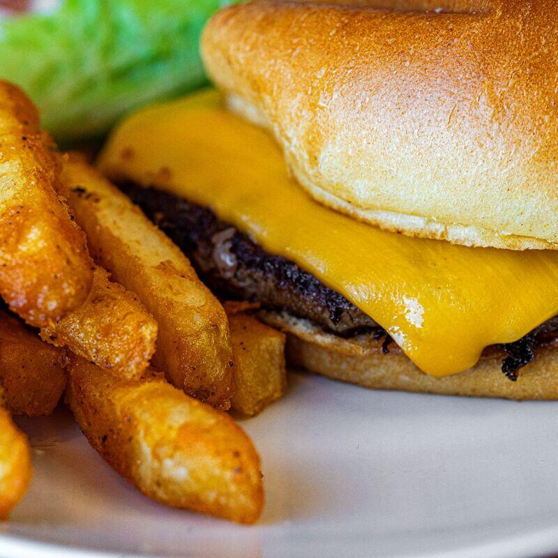 #16 Cheeseburger